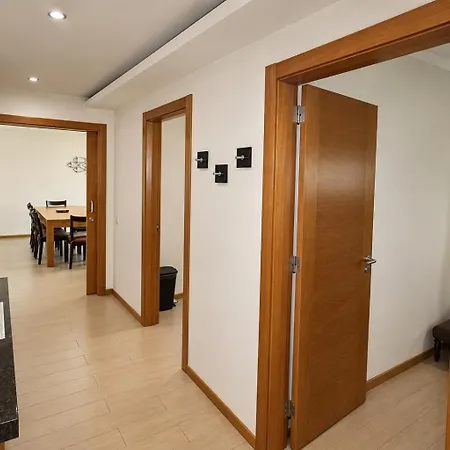 Apartment T1 Da Rocha/rocha Prime 9