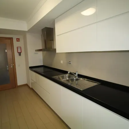 T1 Da Rocha/rocha Prime 9 Lägenhet Portimão