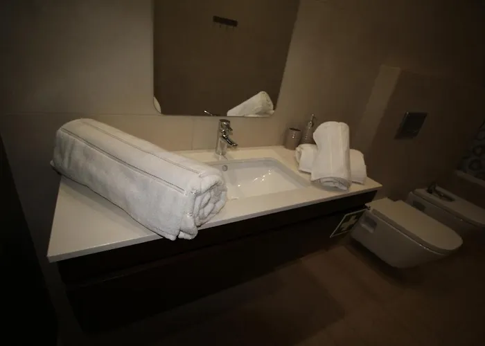 Appartement T1 Da Rocha/rocha Prime 9 *