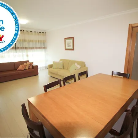 Appartamento T1 Da Rocha/rocha Prime 9 *