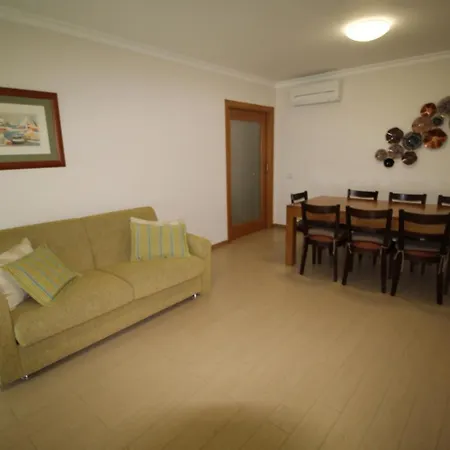 Apartment T1 Da Rocha/rocha Prime 9 *